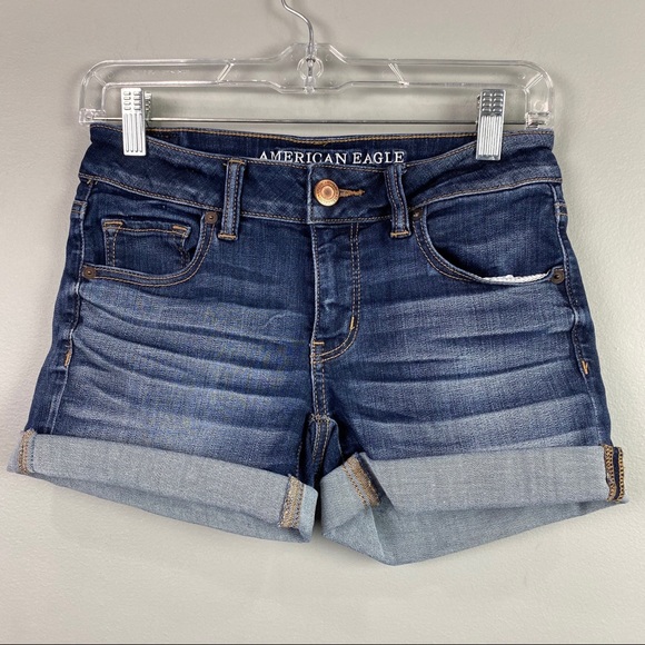 American Eagle Outfitters Pants - American Eagle Rolled Hem Jean Shorts Size 4 American Eagle Outfitters Pants - American Eagle Rolled Hem Jean Shorts Size 4
